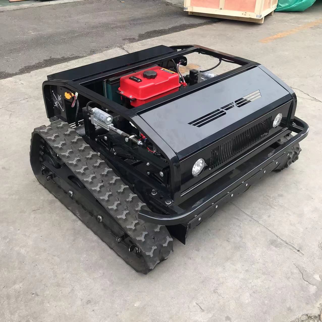 Robot limpeza florestal 23hp