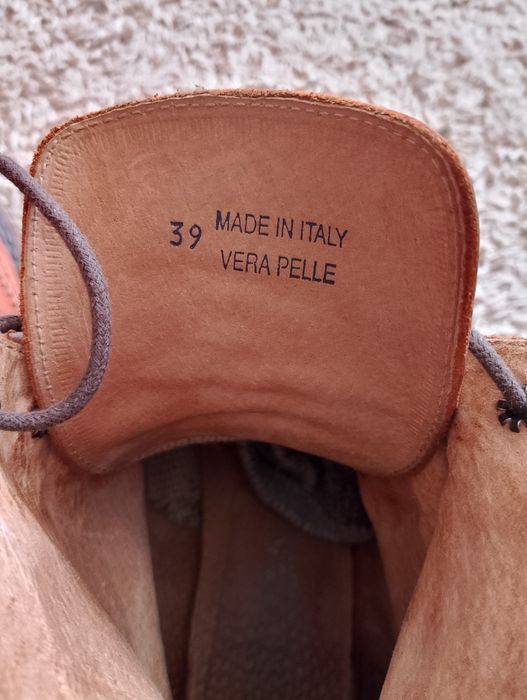 Ботинки кожані жіночні