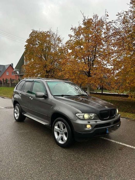 БМВ Х5 в гарному стані