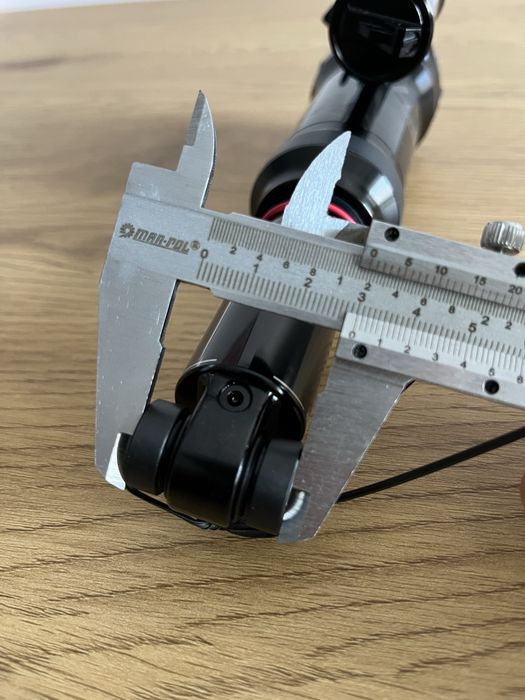 Damper tłumik RockShox Super Deluxe Select R 205x65 Trunnion