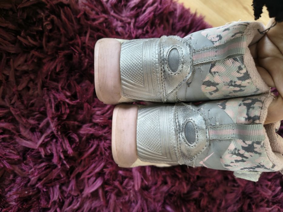 Buty zimowe dla dziewczynki 26