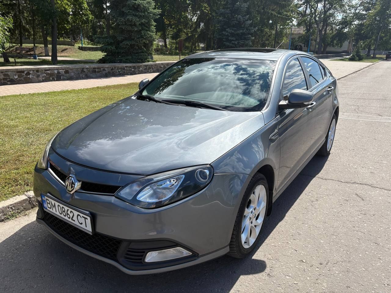 Автомобіль MG 6 Turbo
