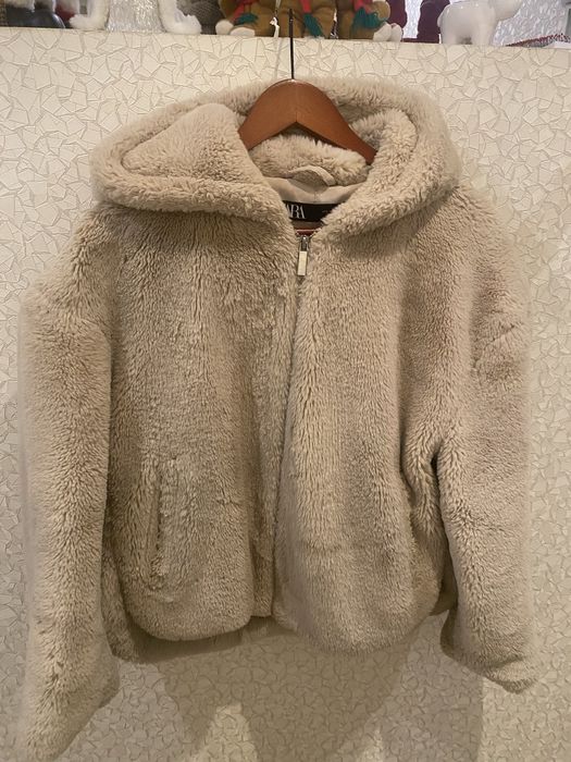 Продам шубку Зара