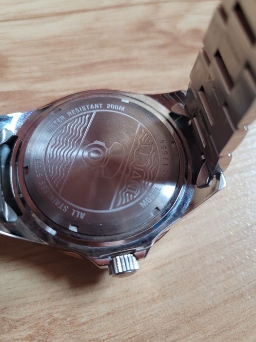 Zegarek Invicta 17554 oryginalny 47mm ładny stan