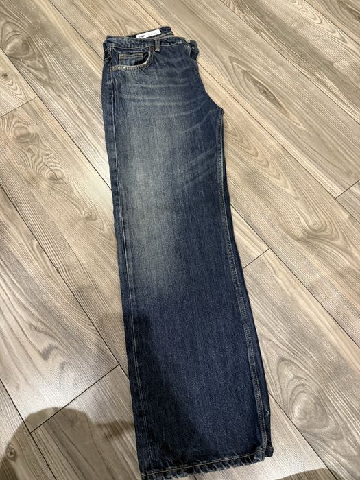 Джинсы Zara baggy S темно синего цвета