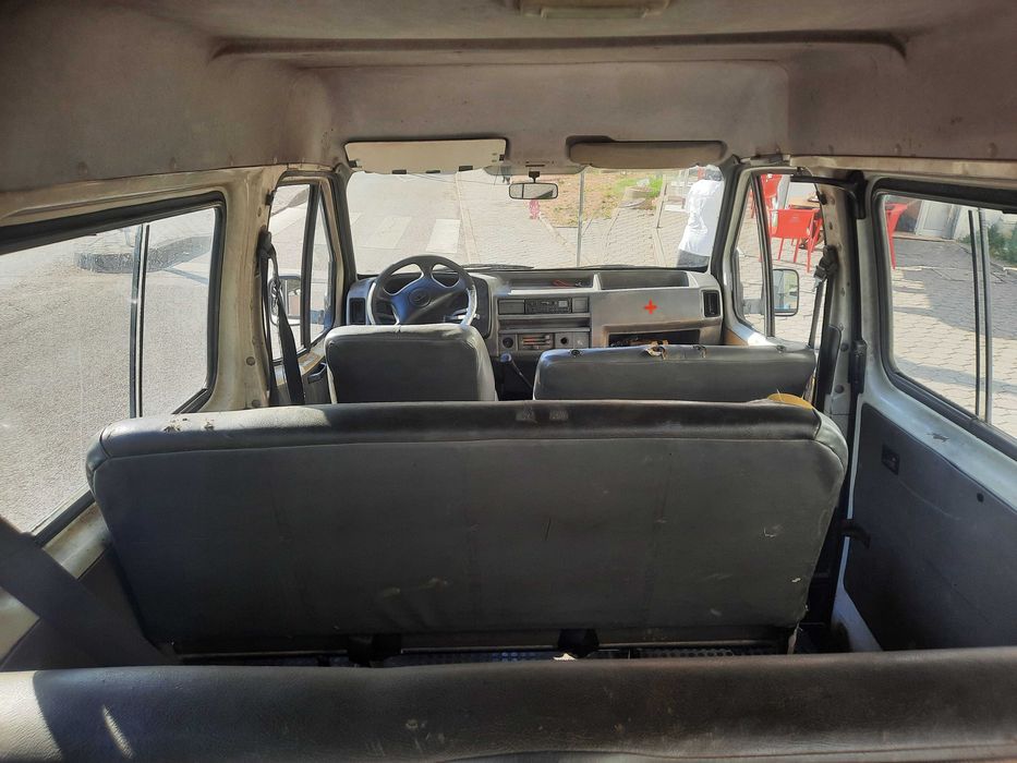 Vendo ou troco ford transit 9 lugares (mista)