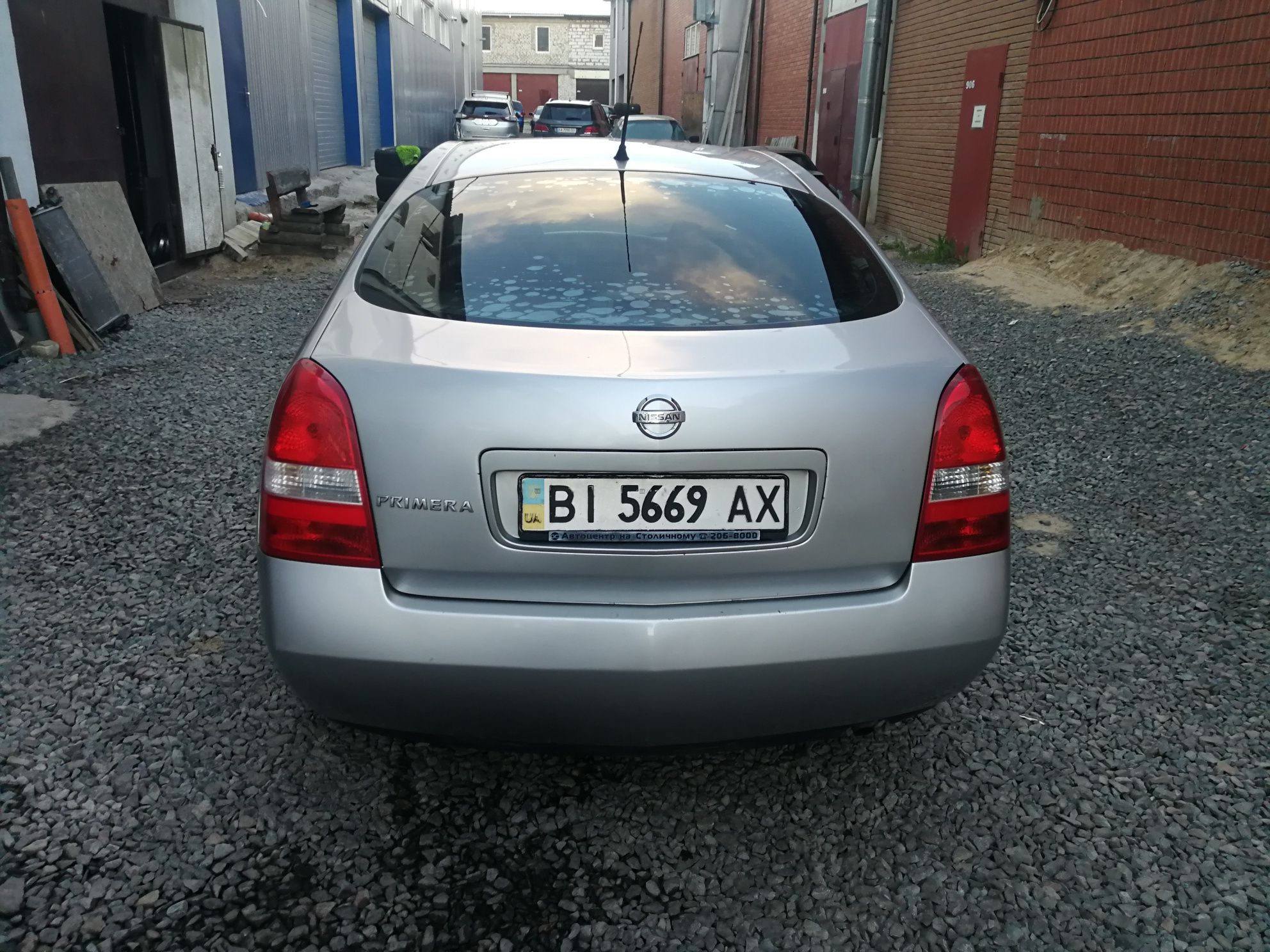 Nissan primera p12