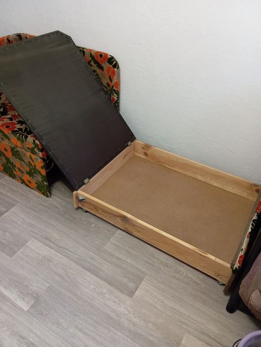 Продам диван раскладной