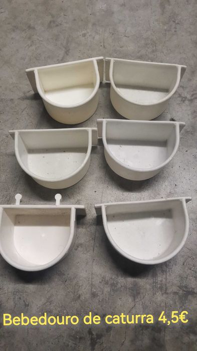 Comedouros para papagaio