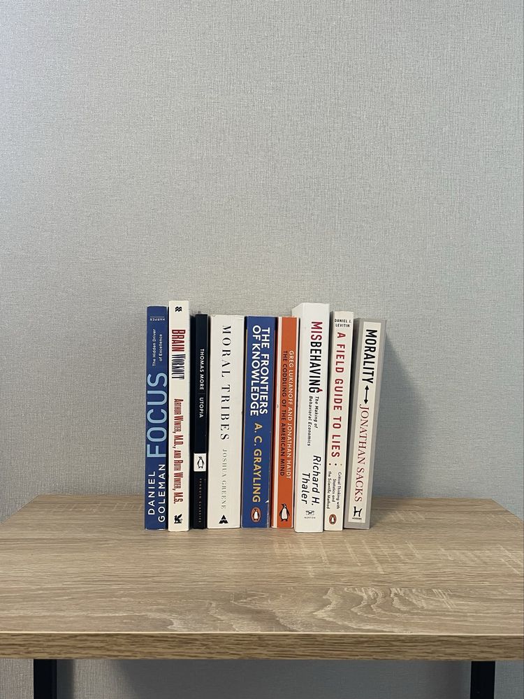 Книги по Экономике, Политике, Философии на английском