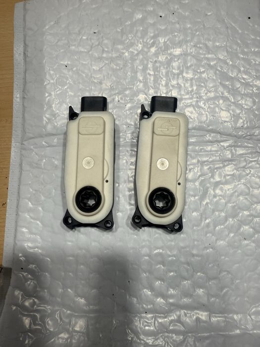 Моторчик жалюзі Jeep 5877R1006