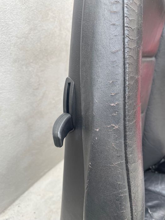 Bancos em pele dianteiros BMW E36