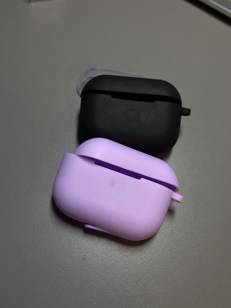 Чохли для AirPods Pro 2