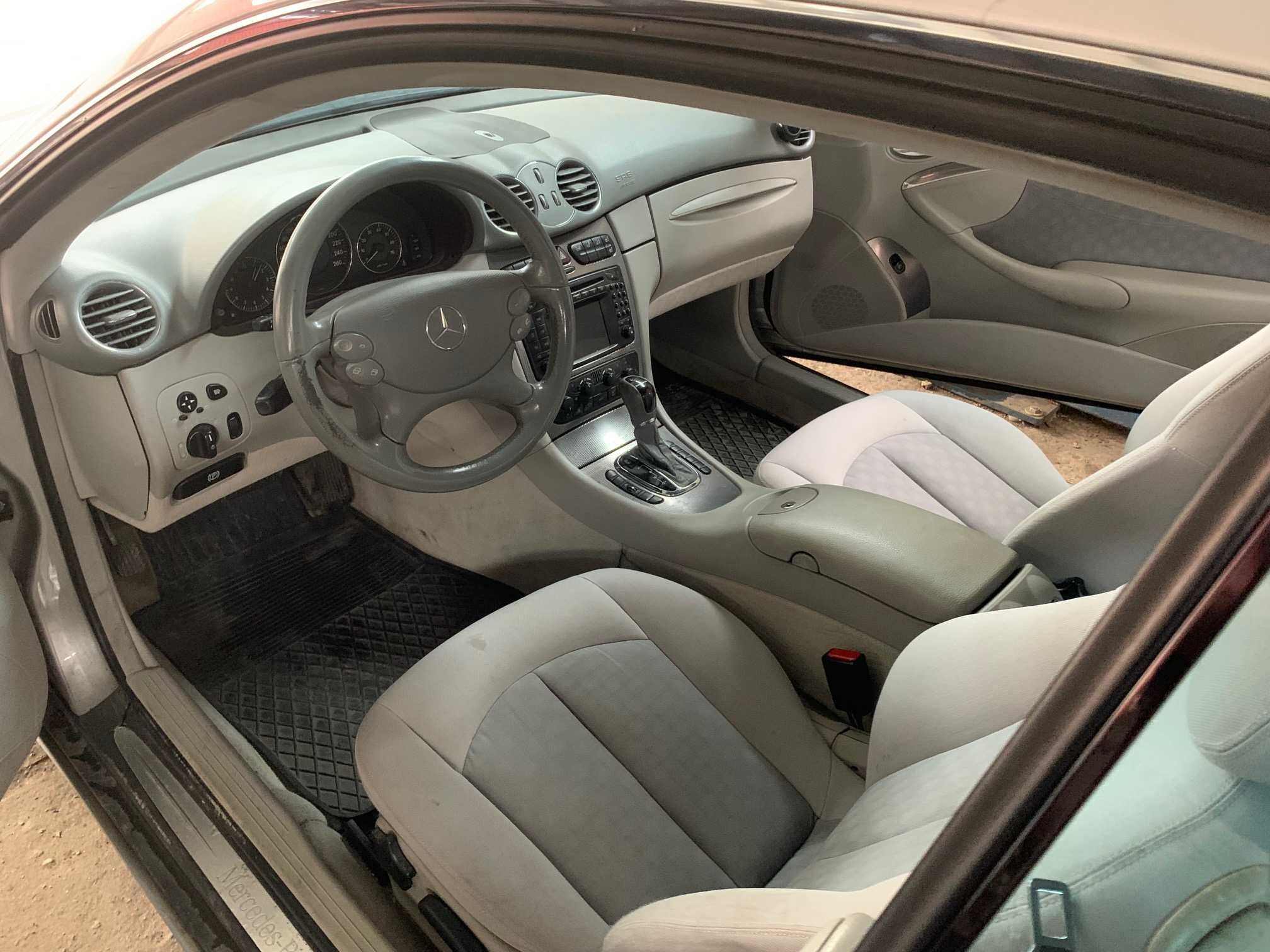 Mercedes Benz CLK 200 Kompressor - DISTRONIC
