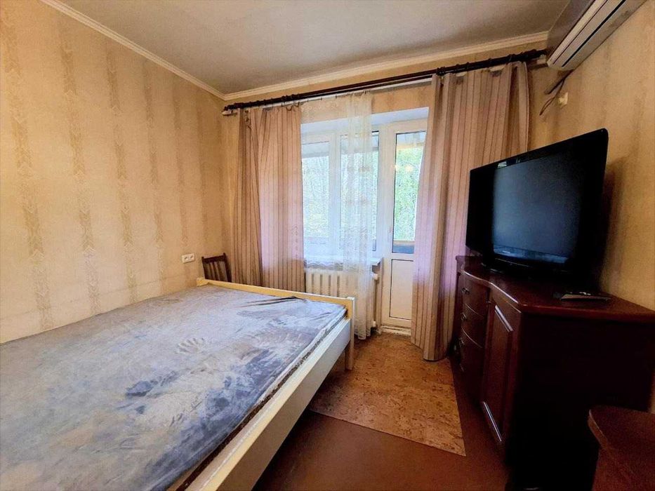 Продам 2 комнатную квартиру на Рабочей