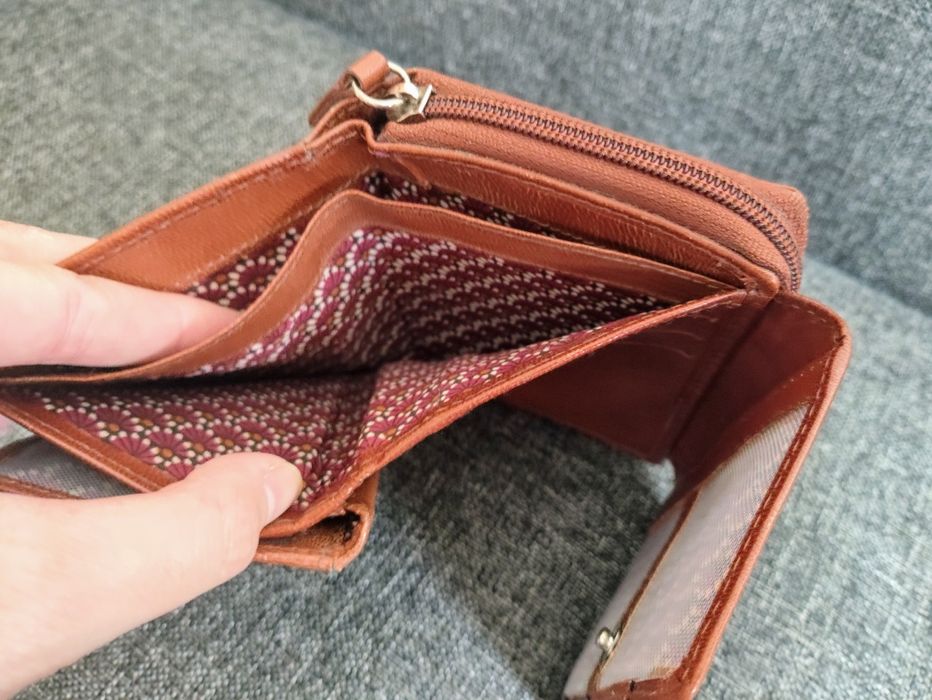 Skórzany portfel damski brązowy 5th Avenue