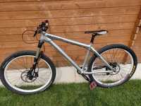 Dartmoor Hornet 2016 L Custom