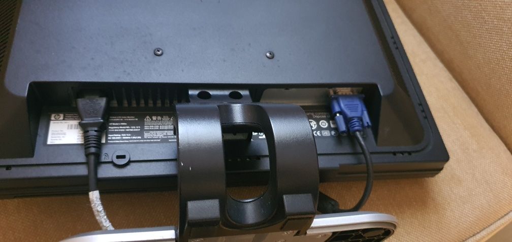 Monitor hp usado
