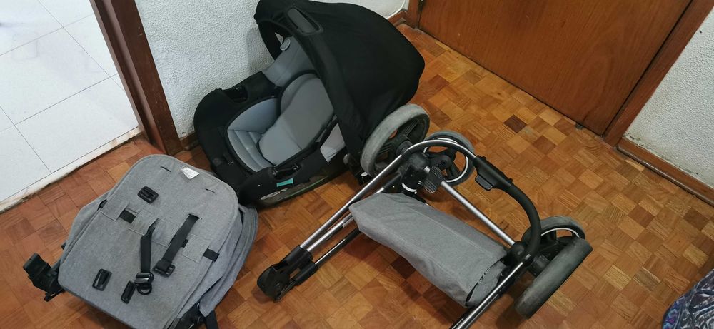 Carrinho de bebé nania 3 em 1 em bom estado