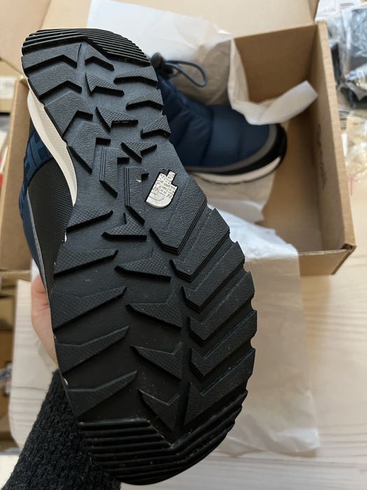 The North Face  детские зимние ботинки 35 размер 22 см