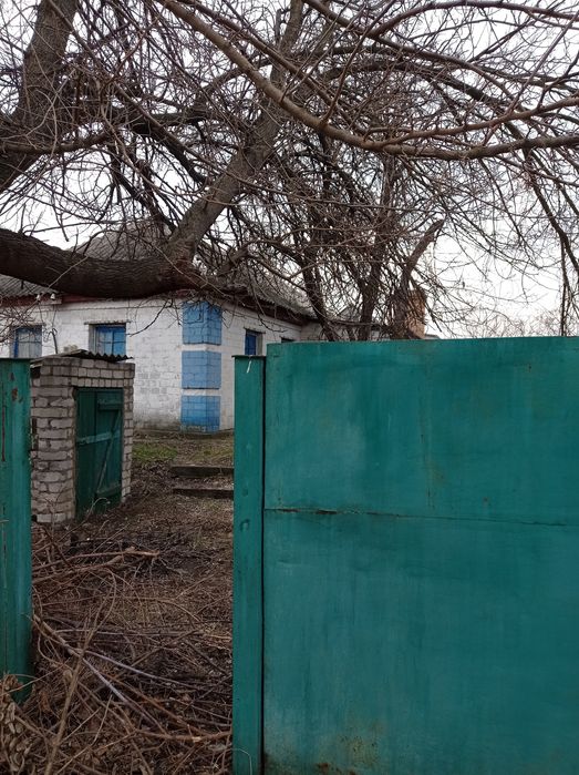 Продам хату на Таборищі  5000у.е.