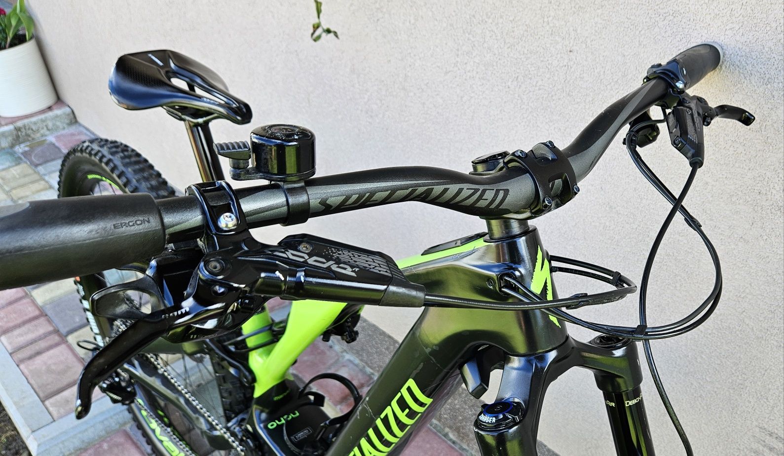 Велосипед Specialized LEVO MEN EXPERT CARBON 2019
