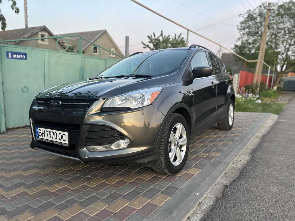 Ford Escape 2016г