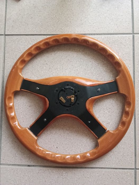 Volante madeira sportline