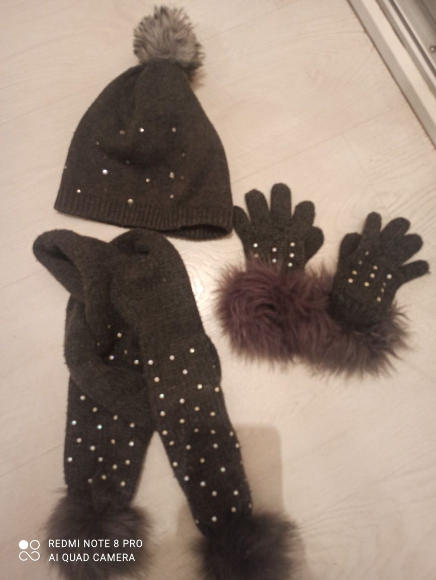 Komplet zestaw zimowy czapka szalik rękawiczki Zara dziewczynka 5-8 la