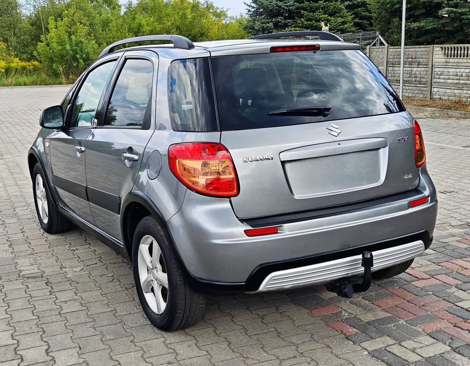 Suzuki SX4 1.6 Benzyna 107 KM 4x4 2007r 155 tys Nawigacja Climatronic