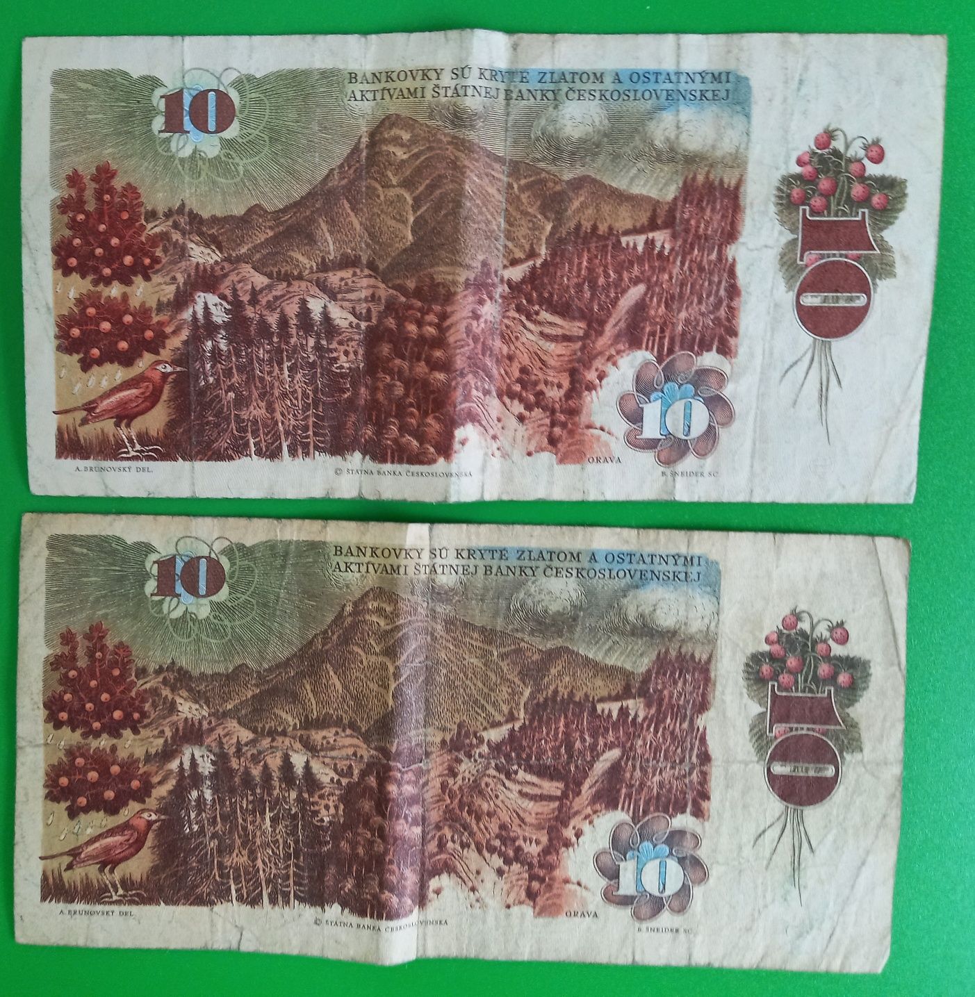 Dwa banknoty 10 koron czechosłowackich z 1986 roku