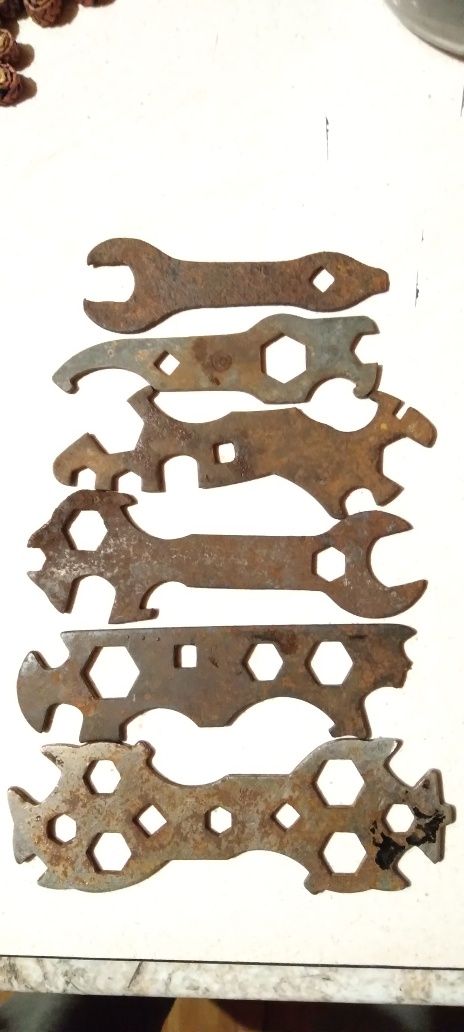 Sześć rowerowych kluczy