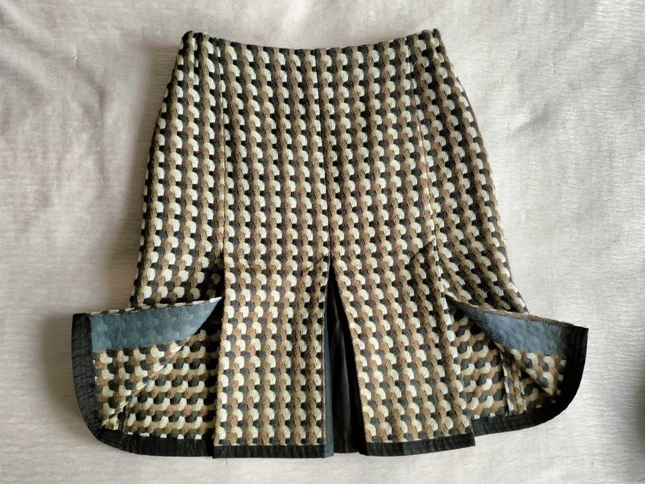 Dwie spódnice r. XS cena za 2 szt.