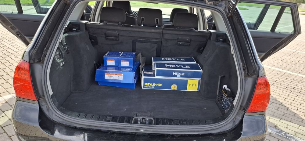 BMW 320D 2010r 2.0d 143KM