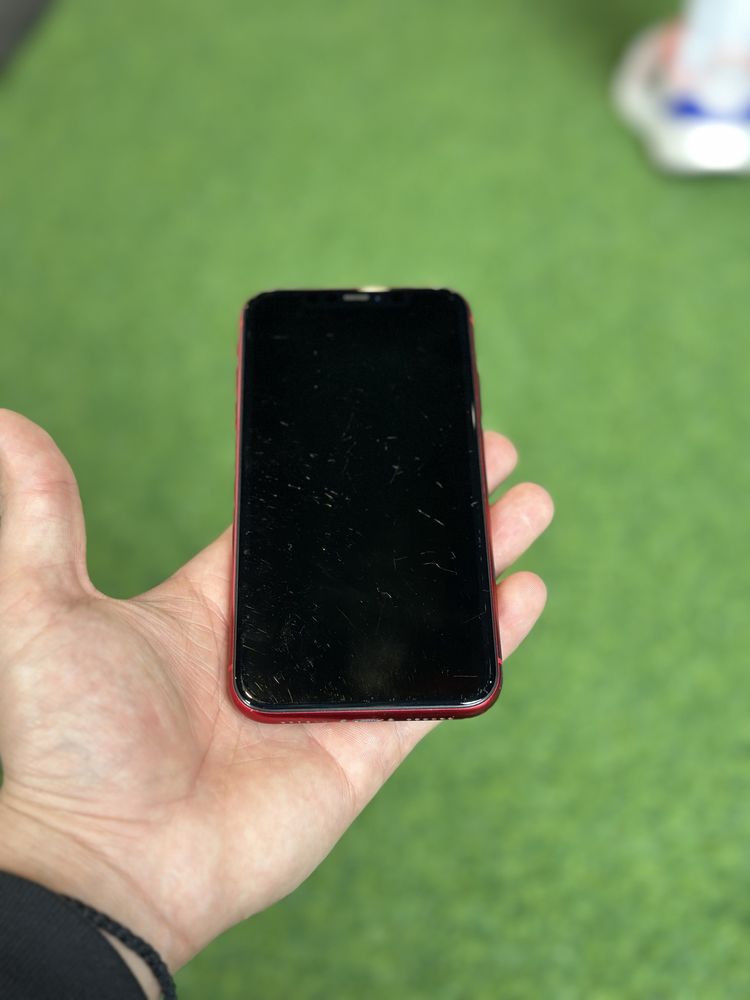 Iphone 11 64 red айфон одинадцять червоний