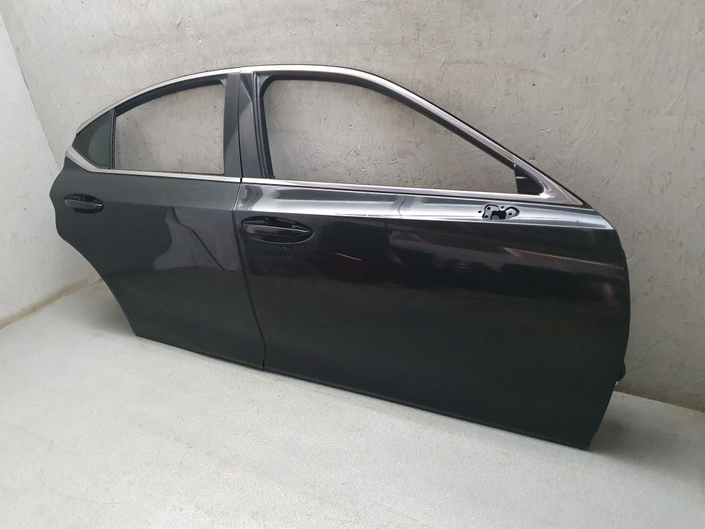 Двері педедні задні Lexus ES 2019-2023 223 колір розборка