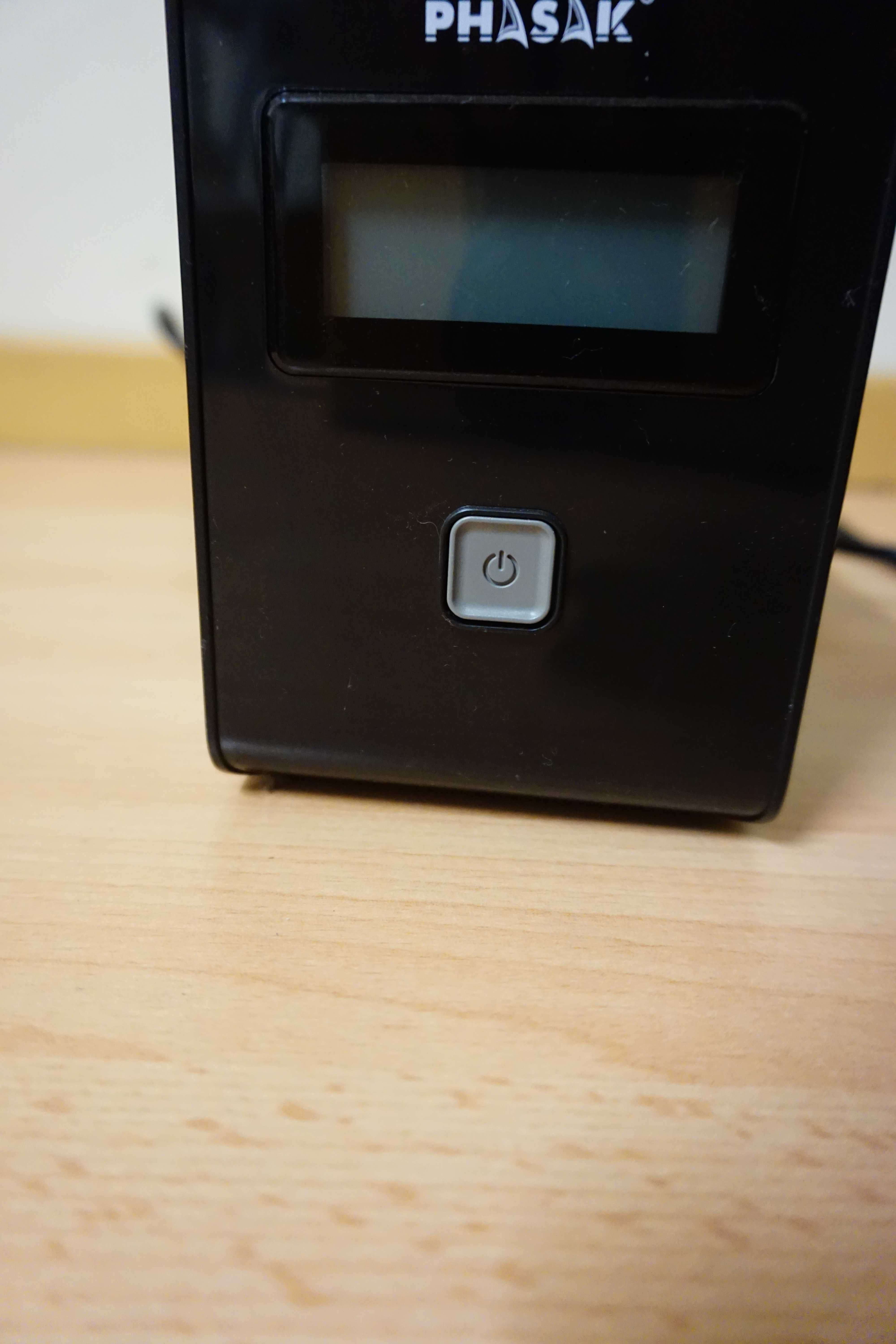 UPS com Display PHASAK P8N Otimo Estado