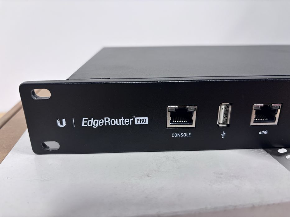 EdgeRouter PRO ubiquiti