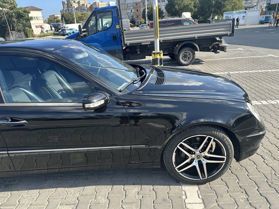 Продам w211 e320 cdi