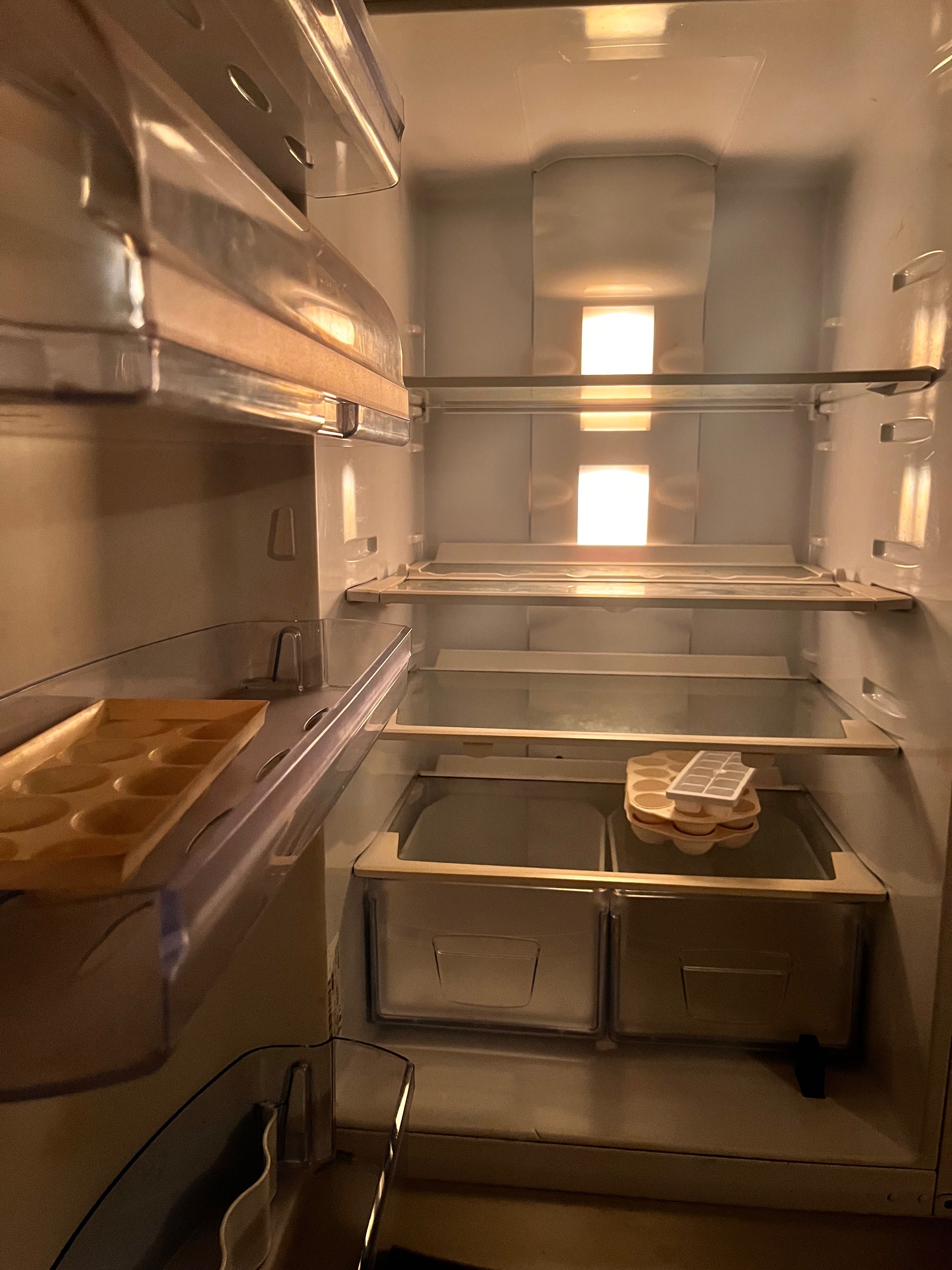 Frigorífico Indesit completo