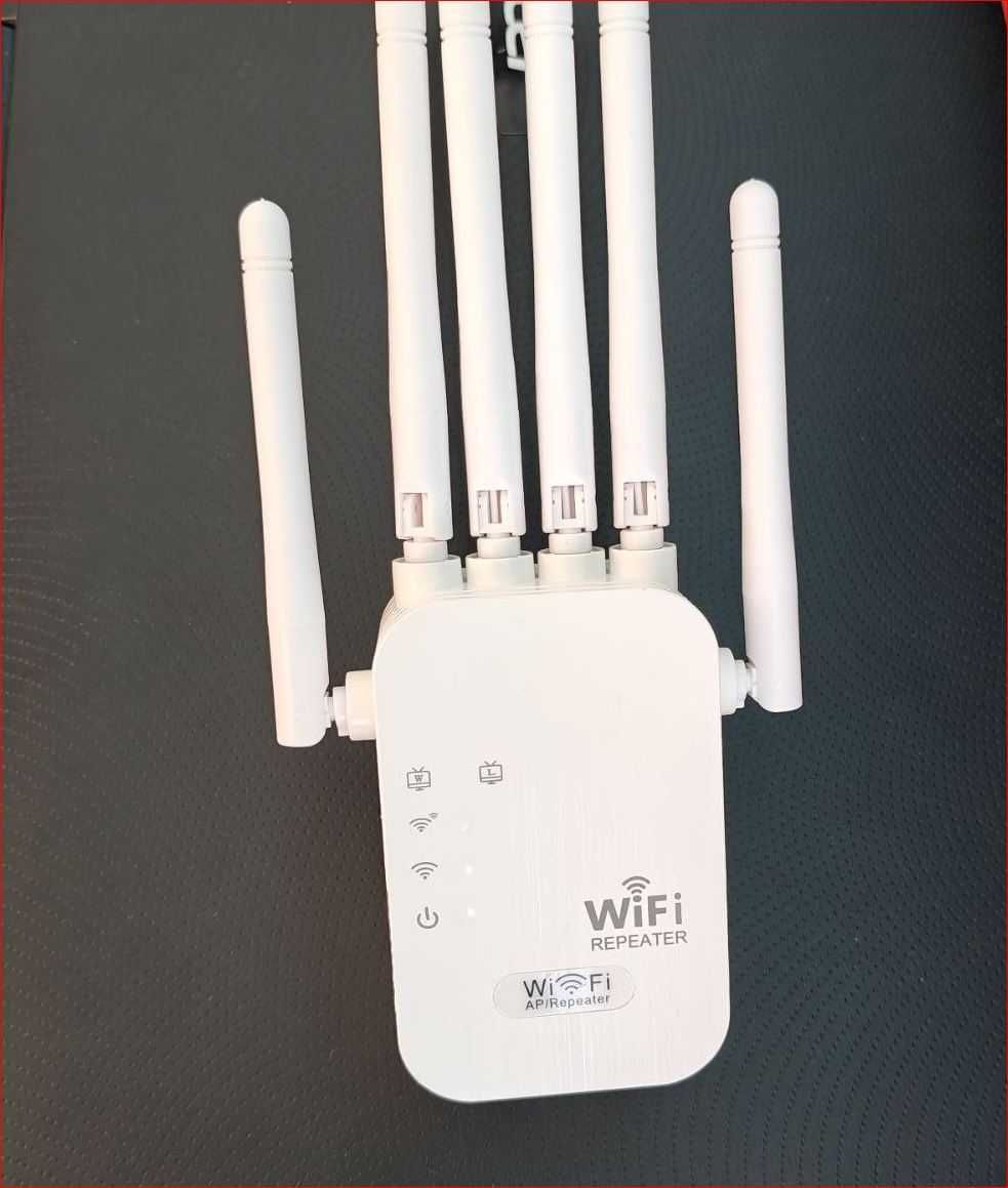 Усилитель сигнала WiFi (Репитер, Repeater), с функцией роутера.