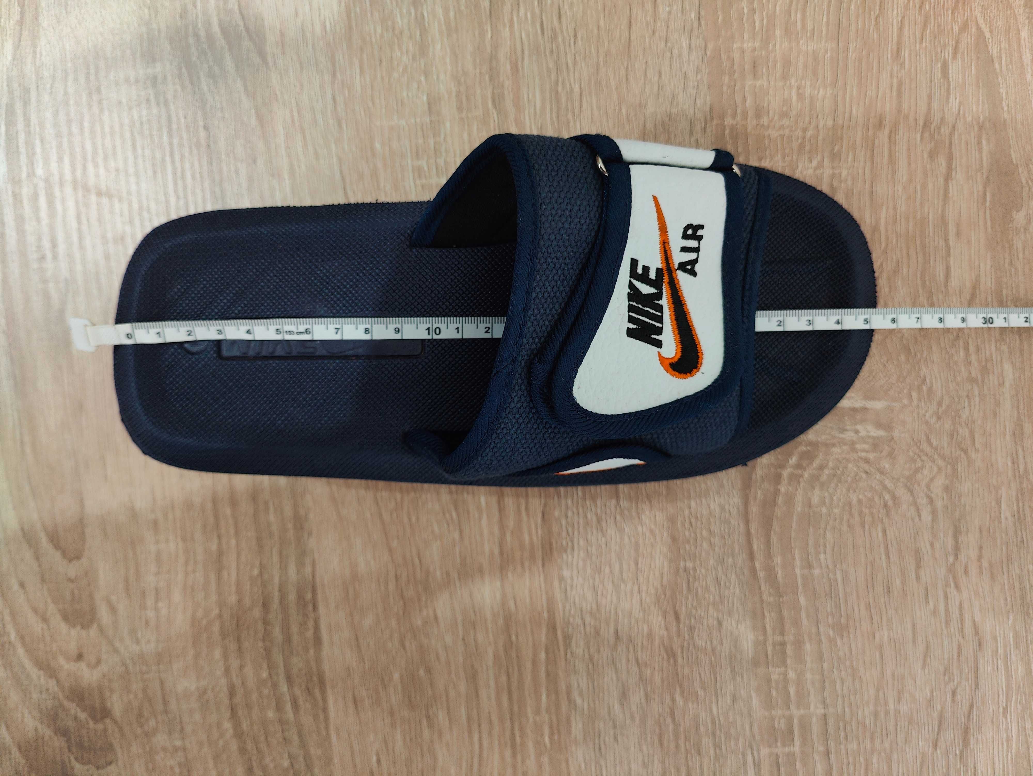 Оригінальні шльопанці тапочки Nike Air 40р./ 24,5 см