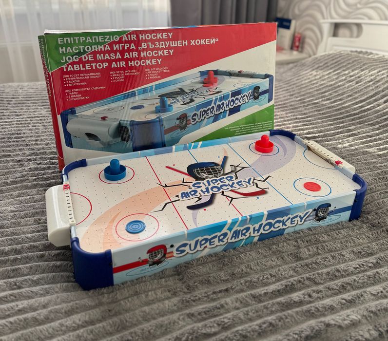 Настольный аэрохоккей