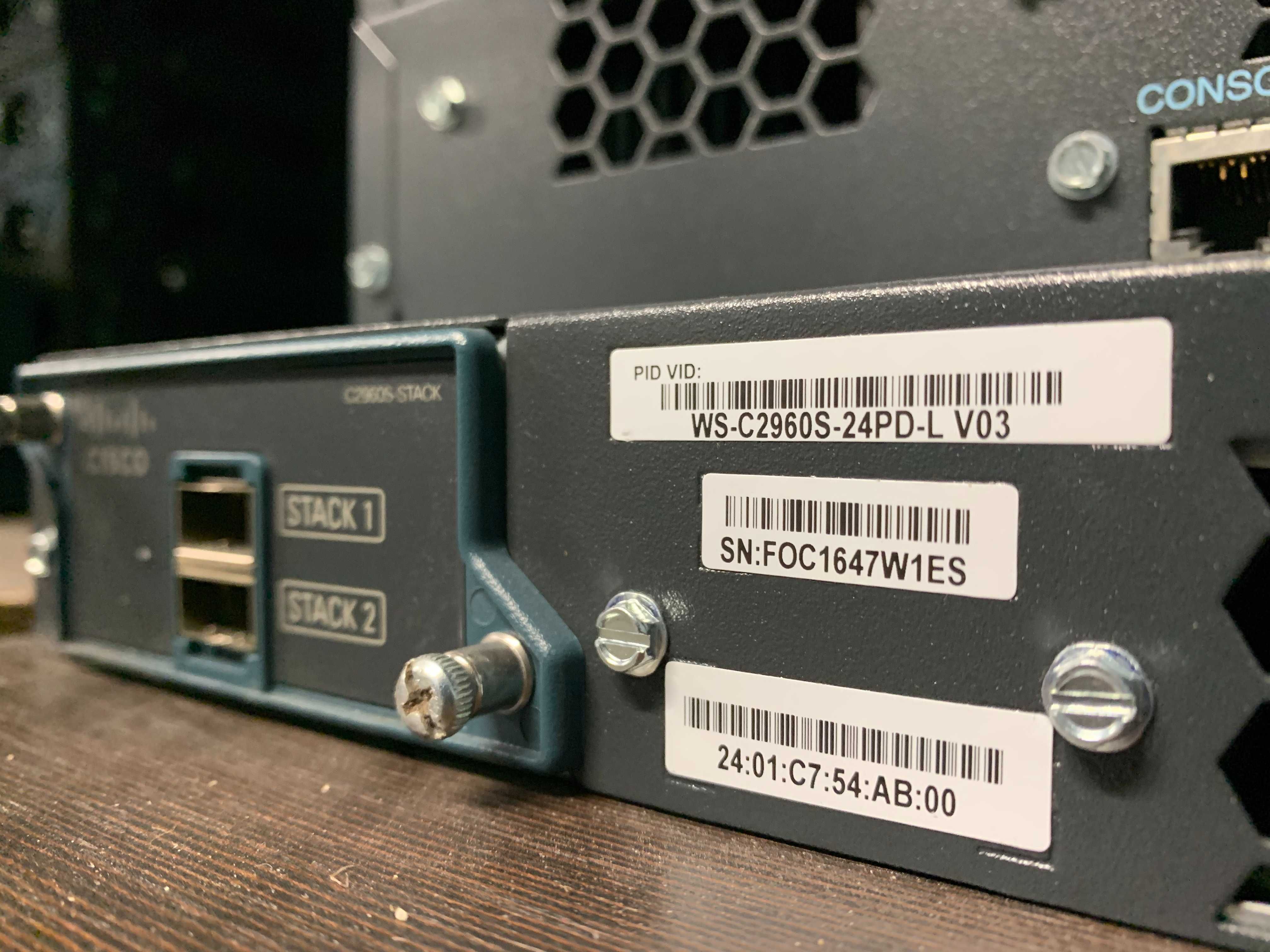 Комутатор Cisco Catalyst WS-C2960S-24PD-L Є КІЛЬКІСТЬ