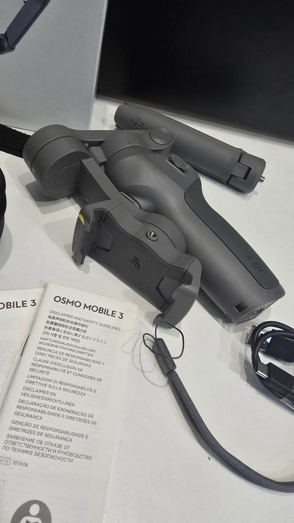 Dji osmo mobile 3 combo