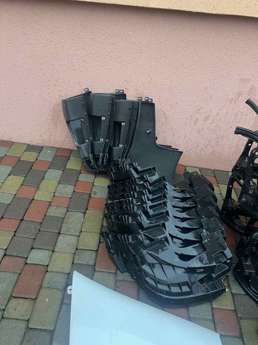 Клик,Панель,кронштейн бампера,крило.Віваро Трафік Master2