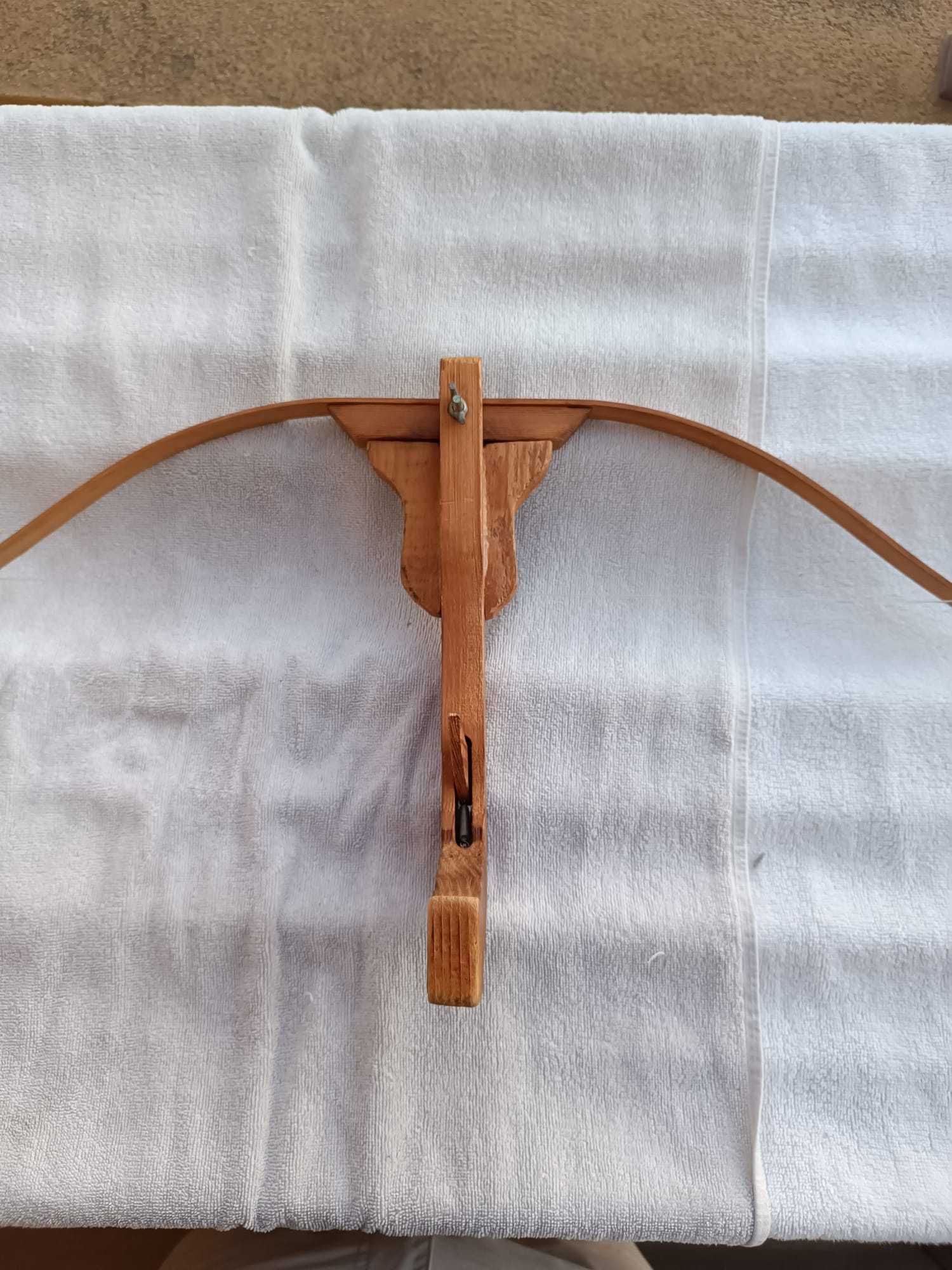 Besta Mediaval - Brinquedo para Crianças