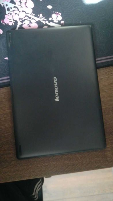 Планшет Lenovo б/в. Інфа в описі. Договірна ціна