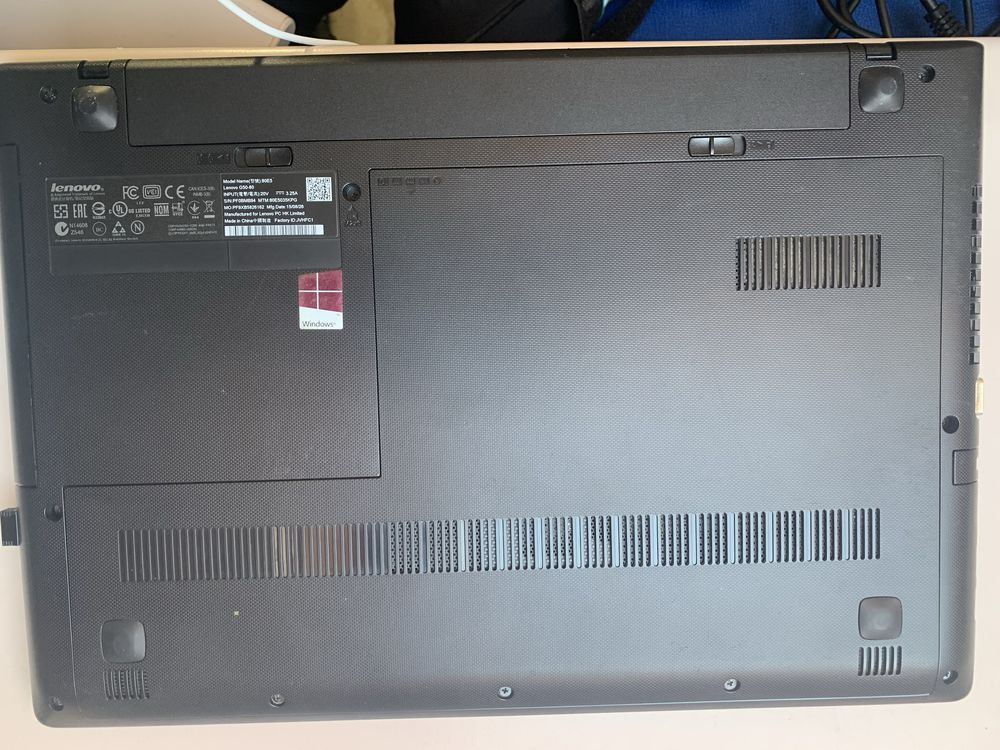 Portátil Lenovo 80-E5 Core i3