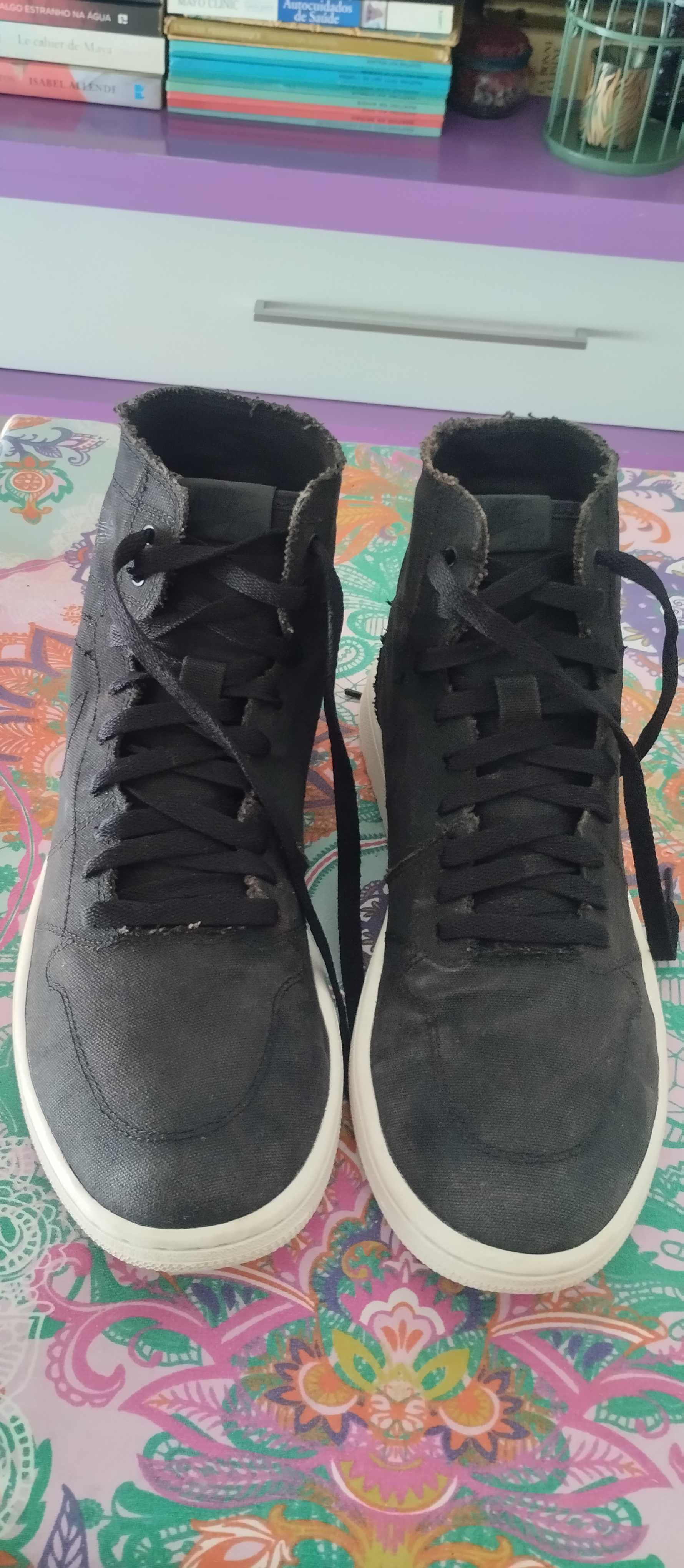 Nike air Jordan 1 High Retro Deconstructed Black
